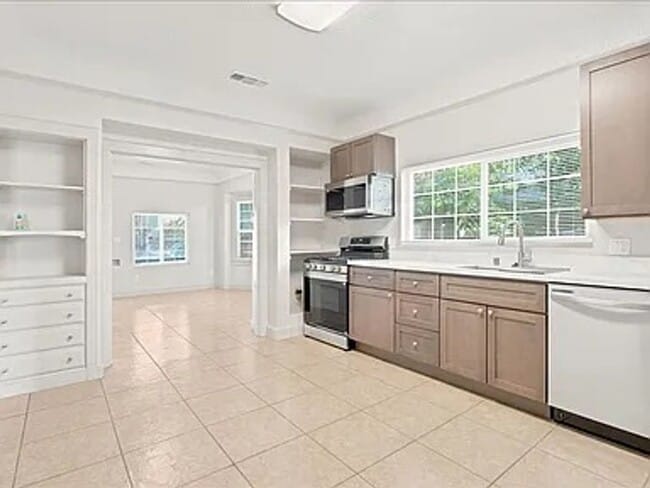 3123 San Rafael Ct