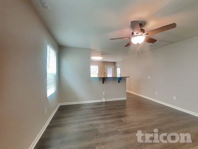 Photo - 1037 Bitting Hall Cir