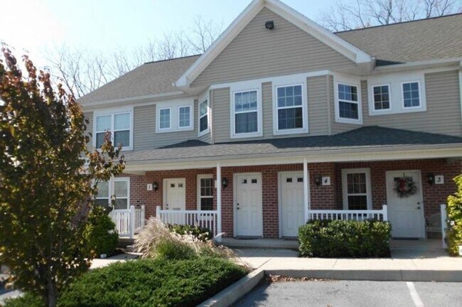 Photo - Grandview Apartments (62gr)