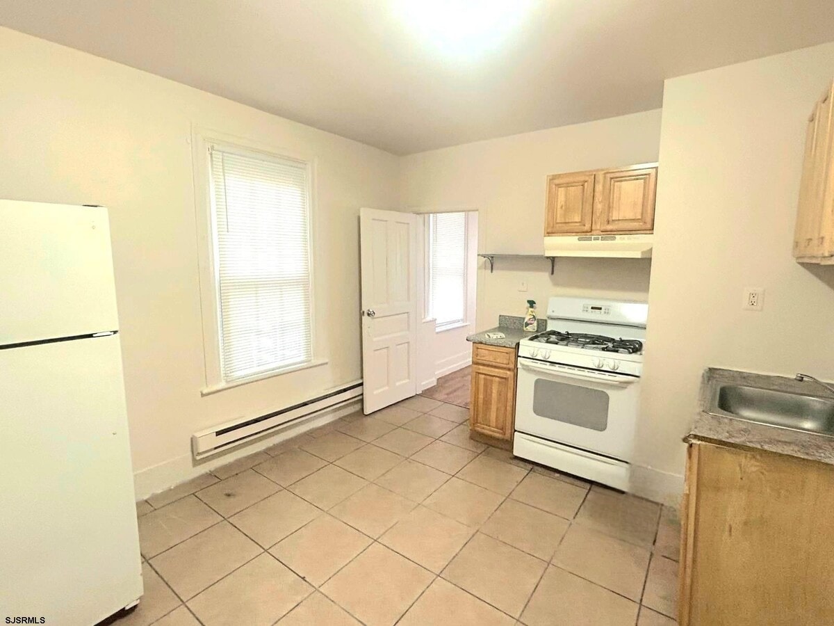 Photo - 2511 Pacific Ave