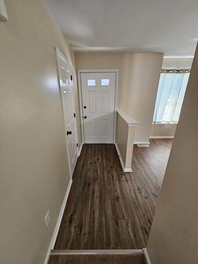 Photo - 666 Walnut Tree Dr