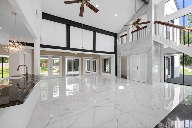 Photo - 5230 Meadow Forest Ln