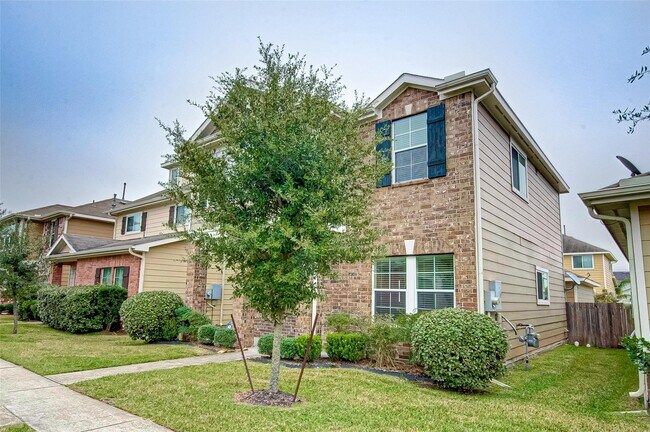 Photo - 1735 Nichole Woods Dr