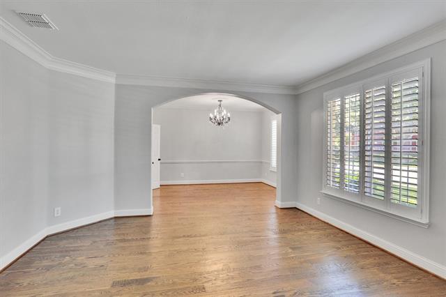 Photo - 4017 Saltburn Dr