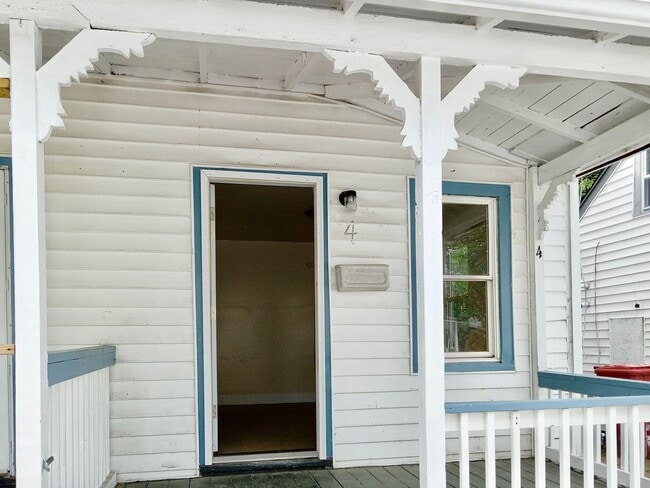 Photo - 181 Vine St Unit 4 Mt. Zion