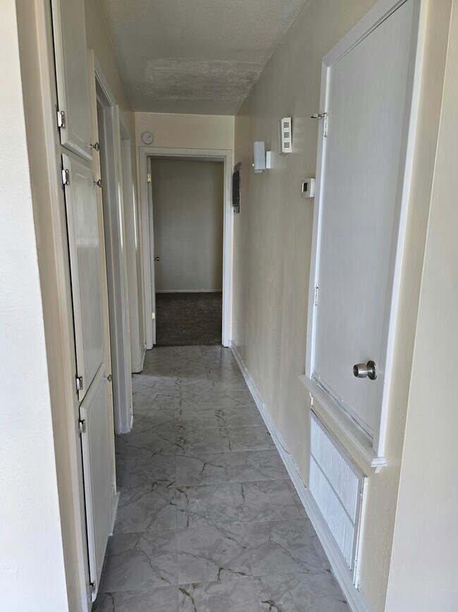 Photo - 201 Regency Ave Unit C