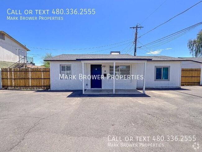 Building Photo - 1936 E Yale St Rental