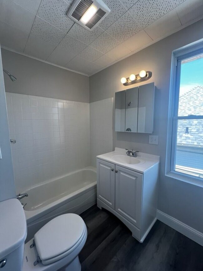 Photo - 480 Realty, LLC Unit Apt. 4