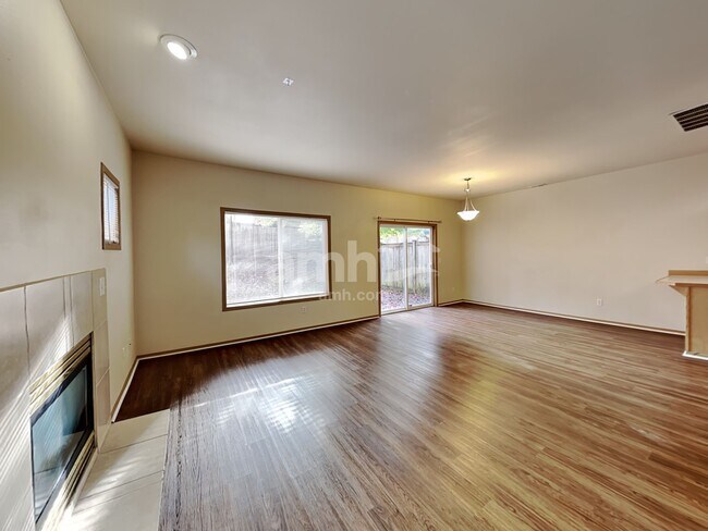 Photo - 30132 36th Pl S