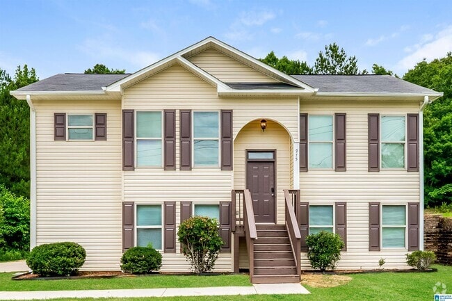 Building Photo - 975 Moonlite Dr Rental