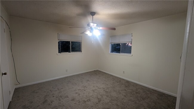 Photo - 1351 N Stephens Ave
