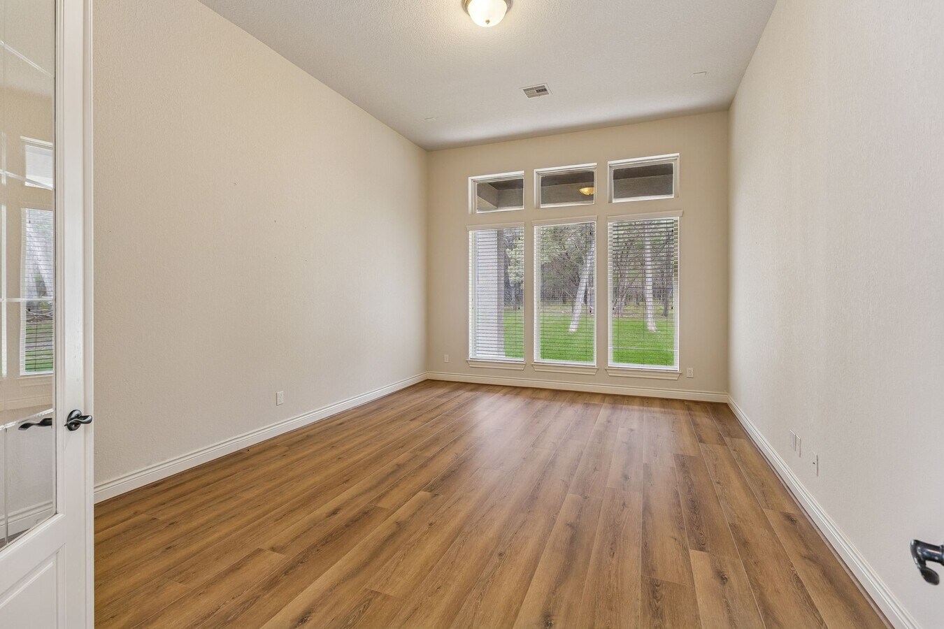 Photo - 944 Wilderness Oaks