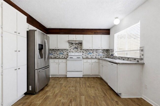 Photo - 7131 Westbranch Dr