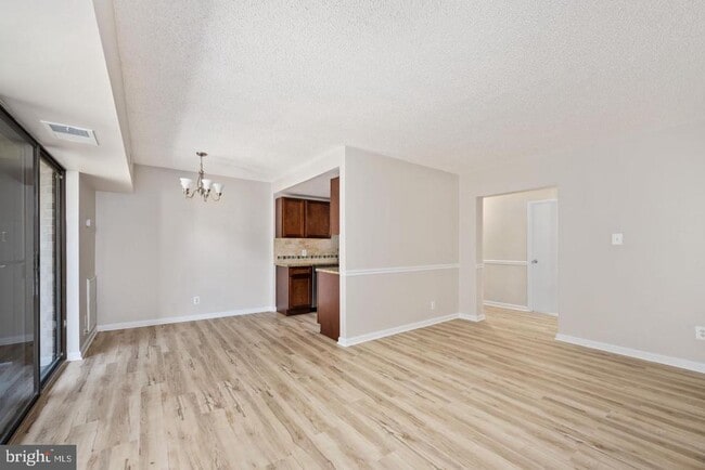 Photo - 11659 Stoneview Square Unidad 11C