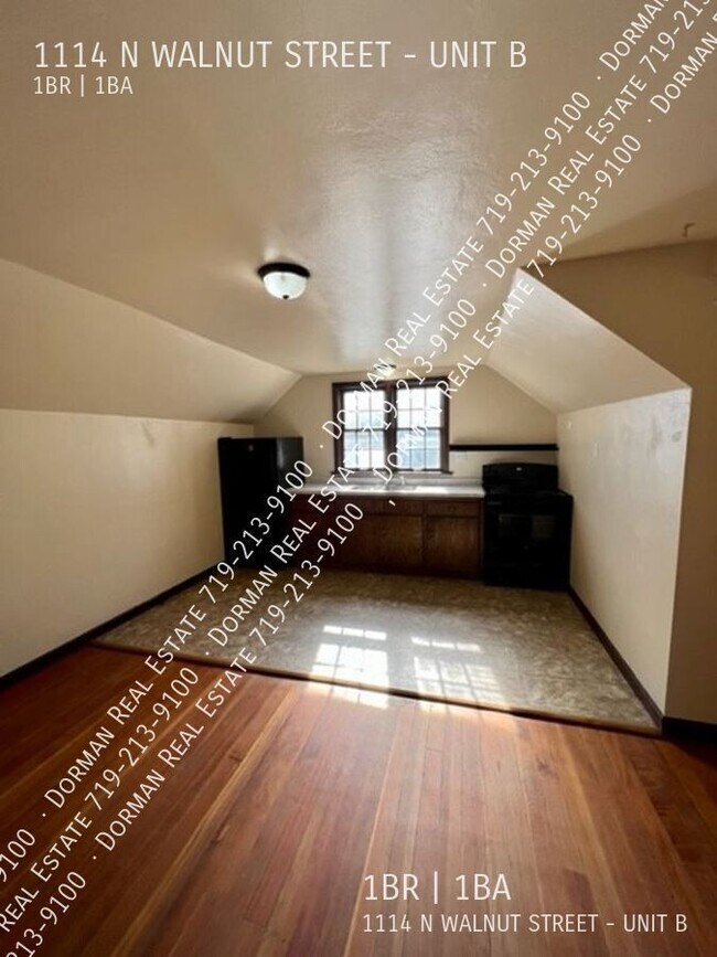 500 OFF the first month of rent! Old Colo... Apartment Unit B