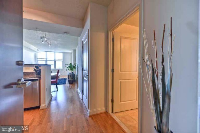 Photo - 11760 Sunrise Valley Dr Unit 908