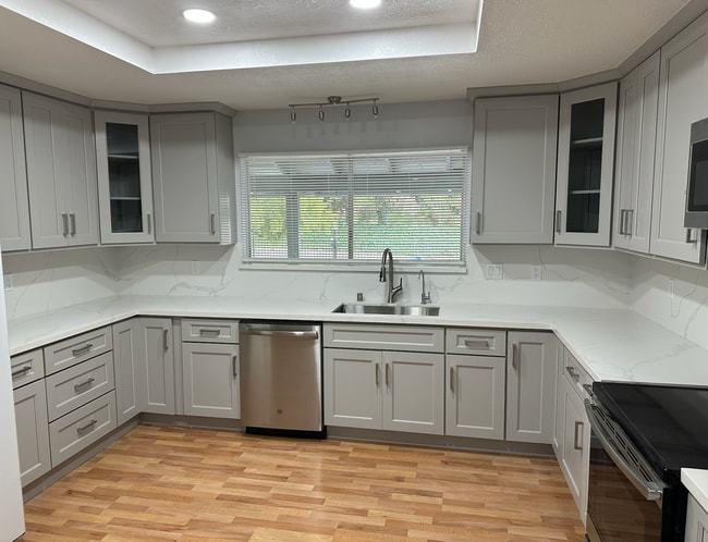 Open Kitchen with island - 11040 Eastbrook Ave House