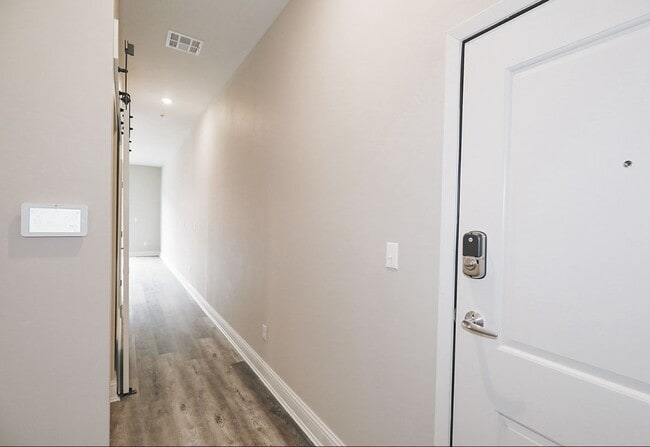 Entry/Hallway - The Flats on Archer - Reduced Rates on All Units!