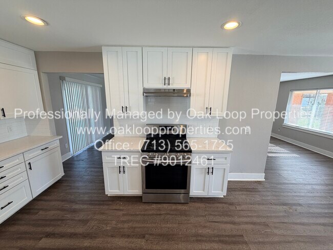 Photo - 5105 Oak Ave