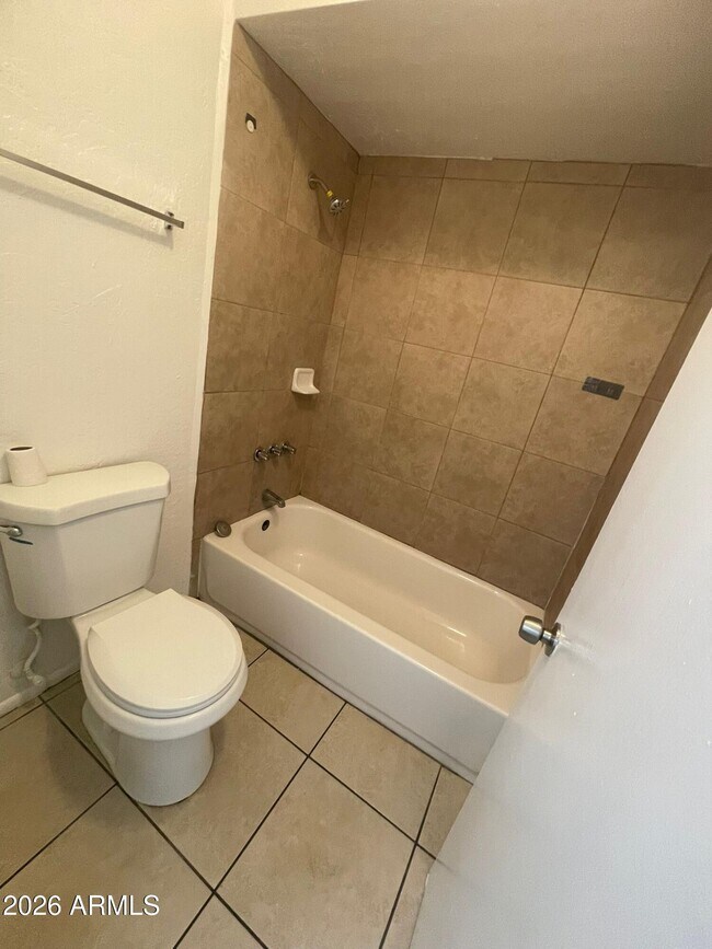 2666 N 43rd Ave Unit D