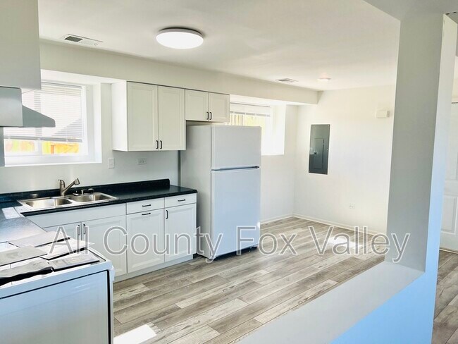 Photo - 284 W Windsor Terrace Unidad Apt 2