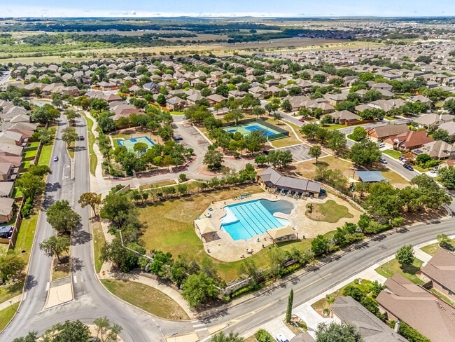 Building Photo - 12422 Old Stillwater