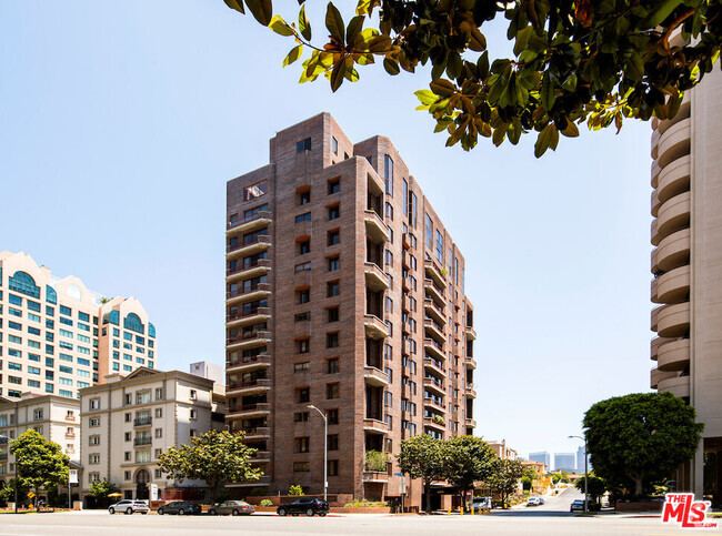 Building Photo - 10550 Wilshire Blvd Unit 601 Rental