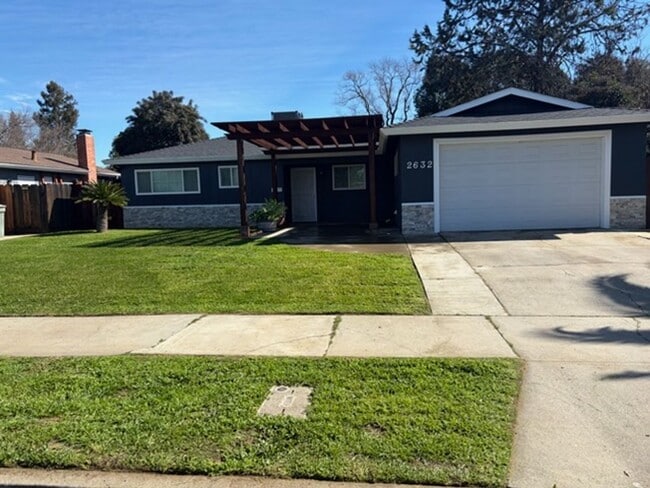Photo - 2632 Story Ave