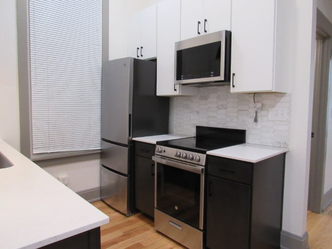 Photo - 1725 Elm St Unidad 11