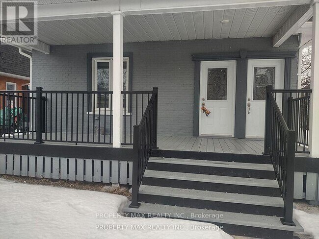 Photo - 14 Burton St Unit 1