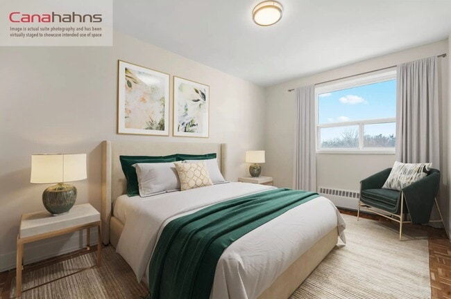 Photo - 26 Park Street East