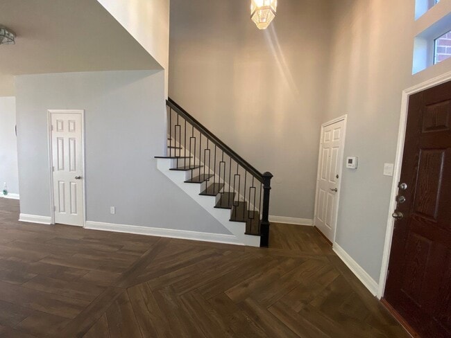 Photo - 2101 Crestwind Ct