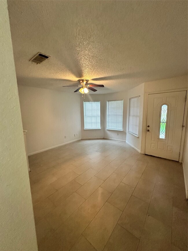 Photo - 2722 8th Ave N