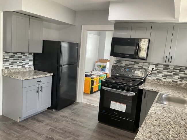 Photo - 37 Westminster St