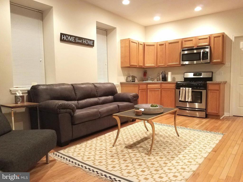 Photo - 1951 S 4th St