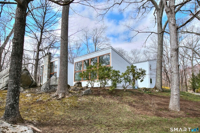 Building Photo - 112 Birch Hill Rd
