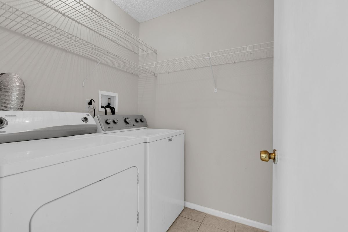 Photo - 423 SE 24th Ave