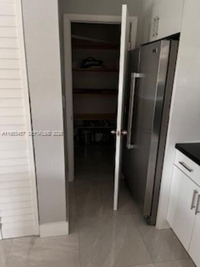 Photo - 11712 SW 13th St