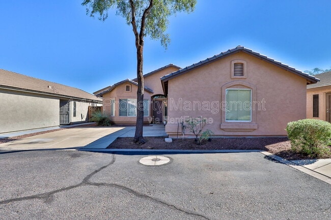 Photo - 15606 N 33rd Pl