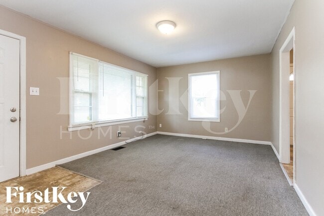 Photo - 3605 N Sadlier Dr