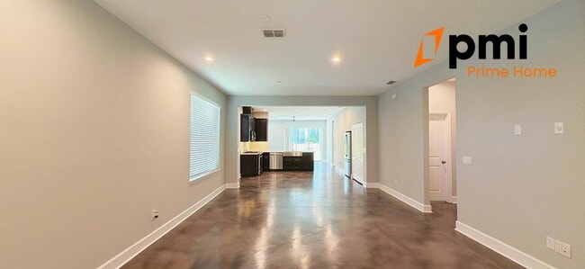 Photo - Charming & Spacious Home in one of Clermont’s most desirable neighborhoods.