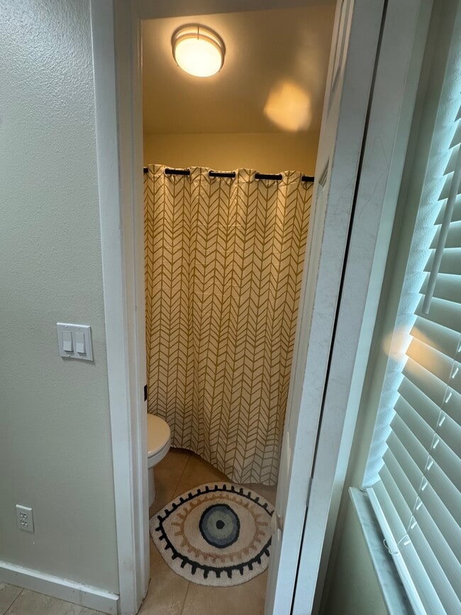 Photo - 2561 SE Victory Ave