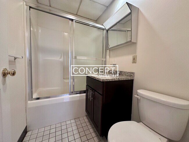 Photo - 81-83A Essex St Unit 81