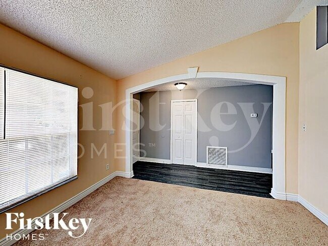 Photo - 314 Stendal Rd NW