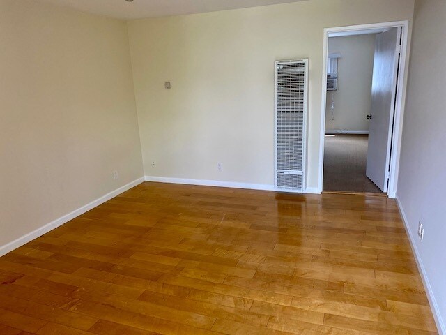 Photo - 1616 S Bundy Dr Unit 3