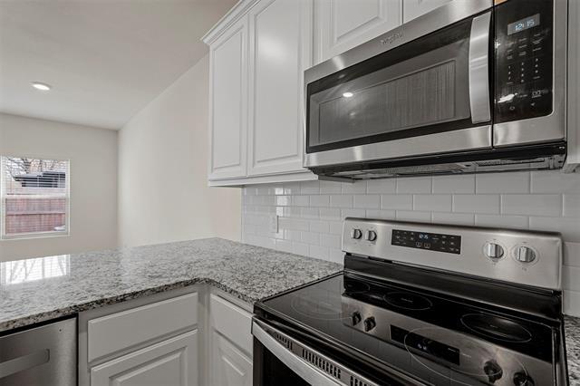 Photo - 206 Henderson St