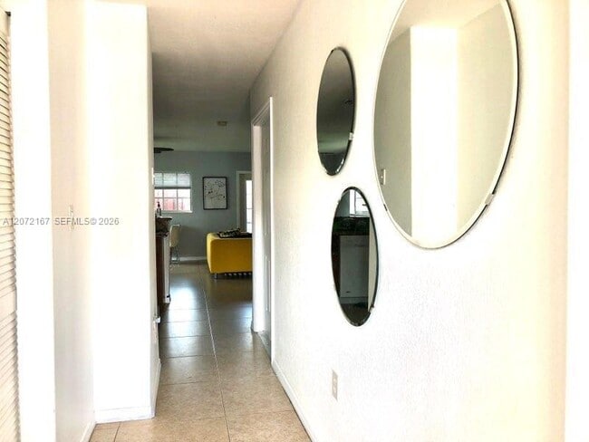 Photo - 3071 Riverside Dr Unit 11