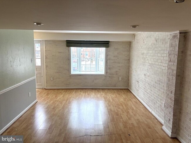 Photo - 8104 Oaklake Ct