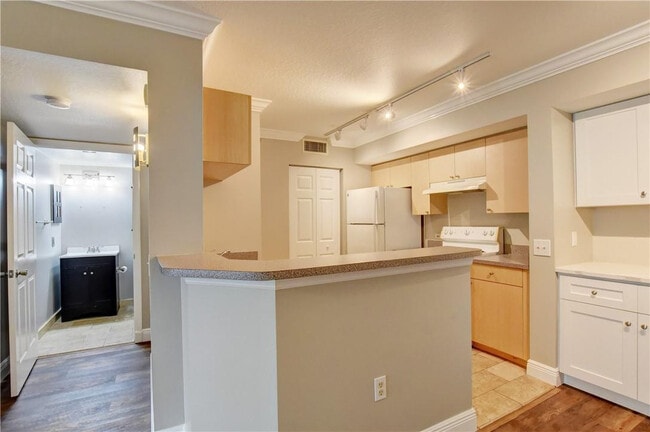 Photo - 1312 Villa Cir Unidad 1312