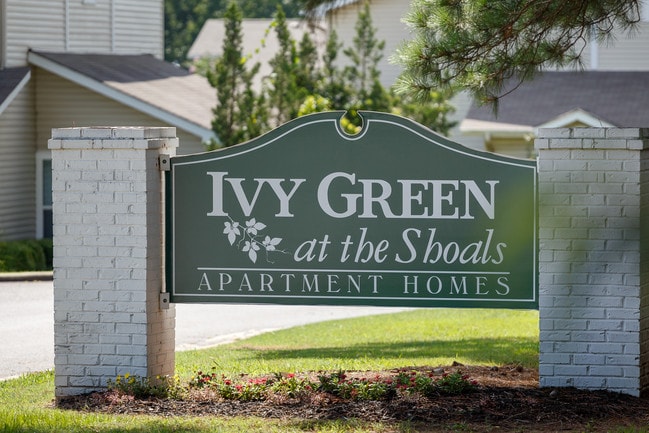 Building Photo - Ivy Green at the Shoals Rental
